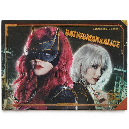 BATWOMAN & ALICE DC-F-012